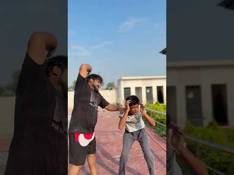 पागल ने बच्चे को क्यों मारा 😭😱#foryou #motivation #shortsfeed #sad #shorts