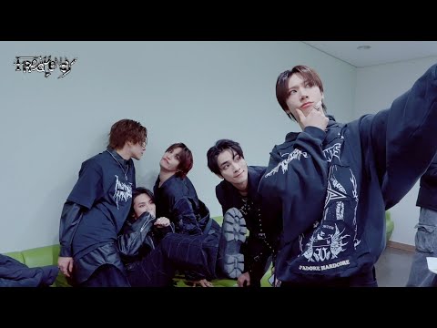 🥰🙌우리가 더 많은 기적을 만들어보자! | ‘FREQUENCY’ Listening Party & Music Show Behind