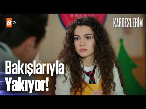 Asiye, Doruk'u Özge'den öyle bir kıskandı ki... - Kardeşlerim 42. Bölüm