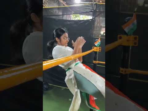 Jai Hind! Indian Sports | Calisthenics Street workout Strong Female India 🇮🇳 Independence Day