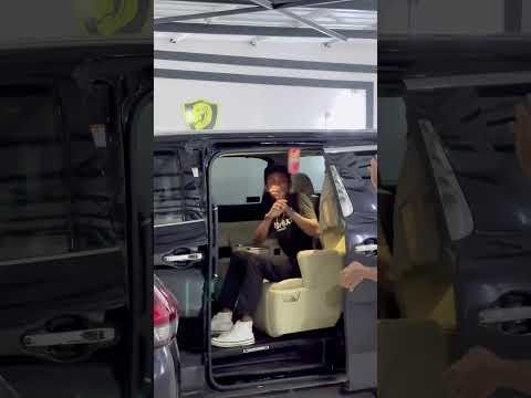 Dikirain bayar, padahal itu fasilitas gratis Singa Bali Transport! 😭#SewaAlphardBali