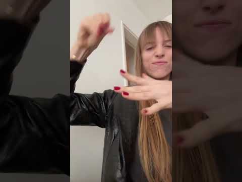 Que les gustaría saber de los desfiles ? 🥹💘