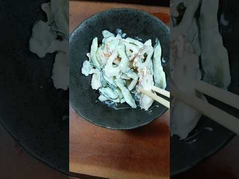 竹輪と🥒ピリッとわさびマヨ刻んで混ぜるだけ😆