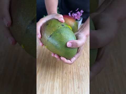 Did you know that this is the best way to cut mangoes?