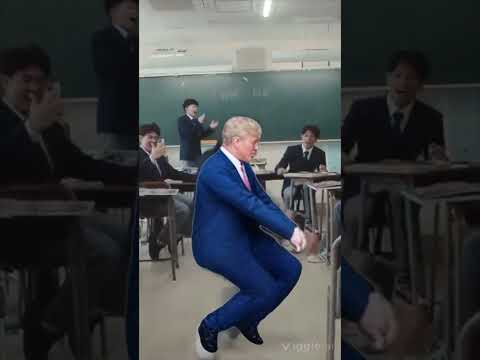 自習中に大騒ぎするトランプ#トランプ_行っとく？#大統領選に勝利#国政は青春