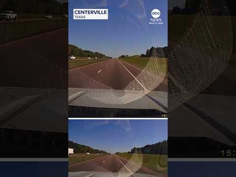 Meteor streaks across Texas sky before breaking up in fireball