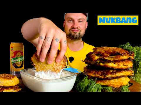 Eating Belarussian Dumplings (Kalduny) 🇧🇾🥔🍖 ASMR Mukbang!