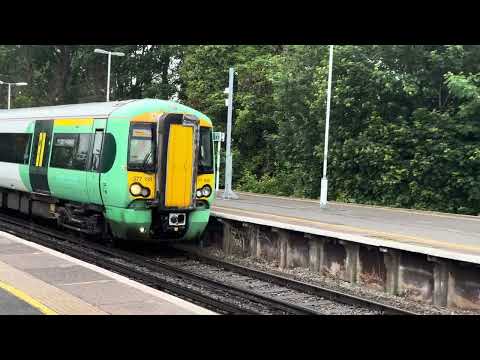 Class 377 - Southern Railway - Epsom Station - 21st May 2024