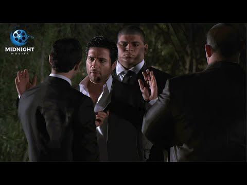 راح للباشا الكبير بنفسه وسط رجالته عشان ينقذ صاحبه وحبيبته اخت ضابط الشرطة .. شوفوا عمل ايه