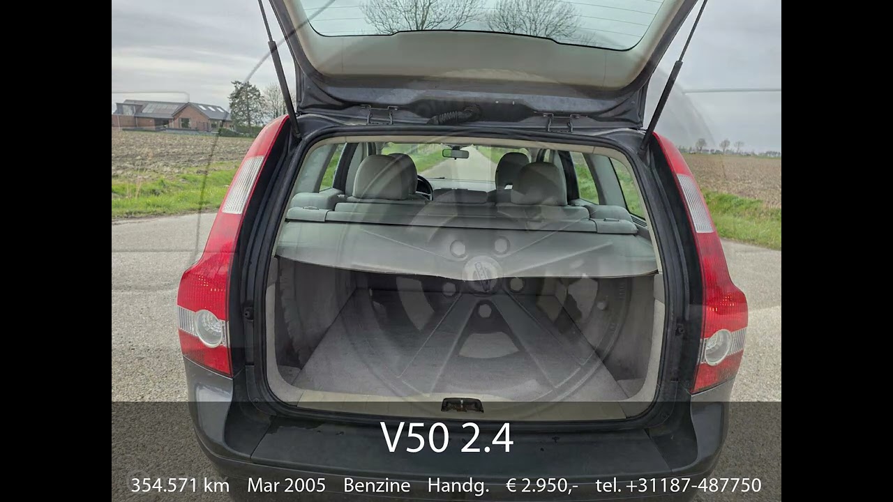 Video preview of Volvo V50 2.4 (2005)