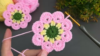 Wow!. 🥰 Amazing!.How to make a very easy crochet flower motif in? Let's do it together 😍