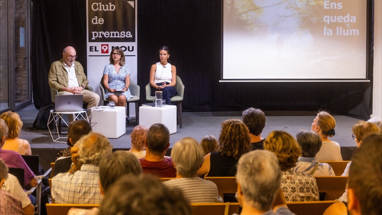 Joan Roca presenta el llibre ‘Ens queda la llum’, amb la col·laboració d’Osona Contra el Càncer