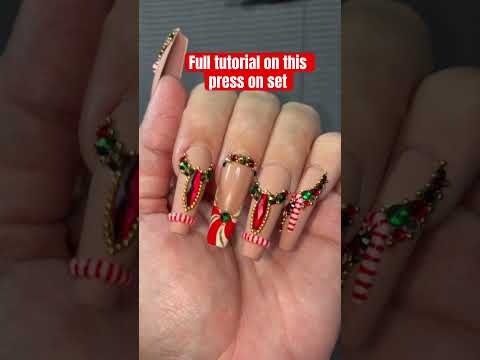 Full tutorial vid linked! #xmasnails #nailart #nails