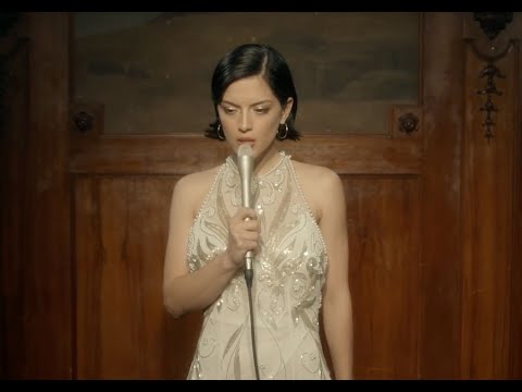 The Marías - Over The Moon