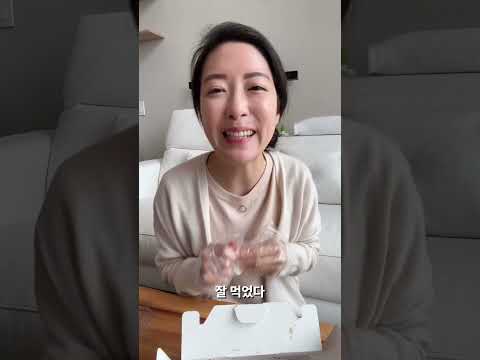 How Americans VS immigrants eat chicken part 2 #chicken #mukbang #cultureshock #culture #relatable