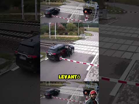 Lo que pasó en las vías del tren te dejará sin palabras #shock #truck