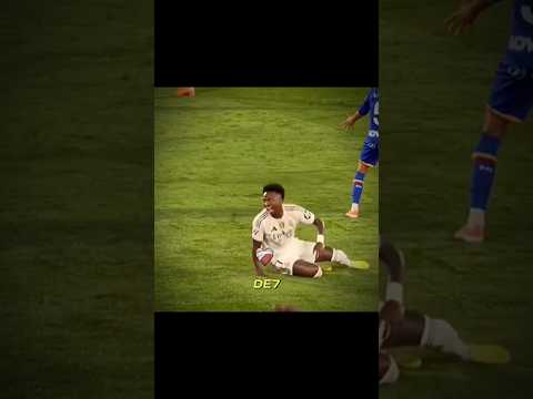 Bro was trolling them 😂 #football #trending #viralvideo