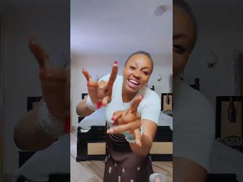 Uranus mwenyewe na watu wa kwenu😂