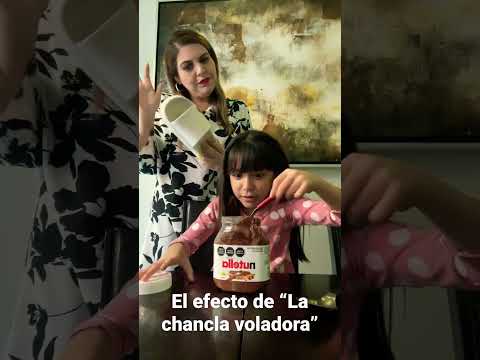 Como cuando vas a comer Nutella y llega tu mamá con la chancla voladora 🤣🤣🤣 #hermanitascardenas