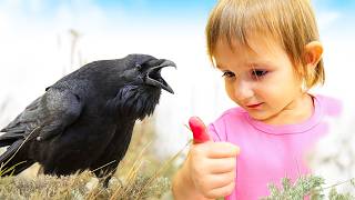😱 ARIANA e MUȘCATĂ la DEGET de CIOARĂ 🐦‍⬛