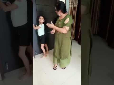 aru k bathroom mein kon hai ??#funny #trending #youtubeshorts