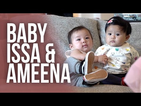 Baby Issa dan Baby Ameena Main Bareng. Aurel Heran Baby Issa Udah Bisa Onggong-Onggong.