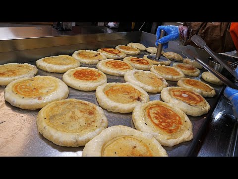 하루 1000개 완판! 외국인들 한번에 5개씩 먹는다는? 역대급 쫀득한 꿀호떡 / Gwangjang Market Pancake Hotteok / korean street food