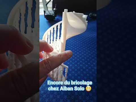 #bricolage #surprise #jds #boardgames 😁 mais que fait-il ??