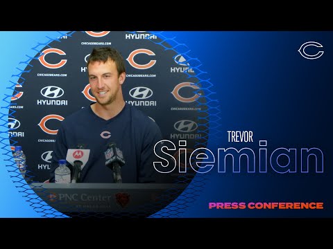 Trevor Siemian: 'It's fun seeing young guys hungry to learn' | Chicago Bears video clip