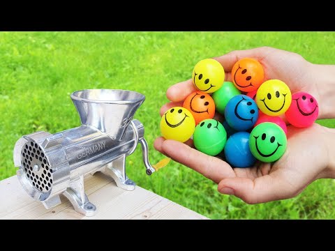 Crazy Meat Grinder vs Smile Balls