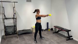 Swing russo alternato con kettlebell a un braccio