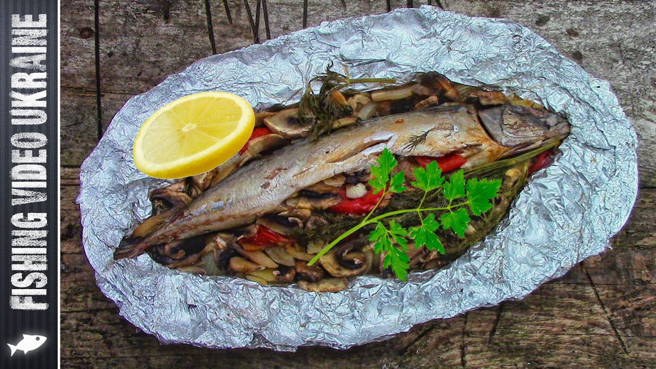 Скумбрия с овощами на мангале