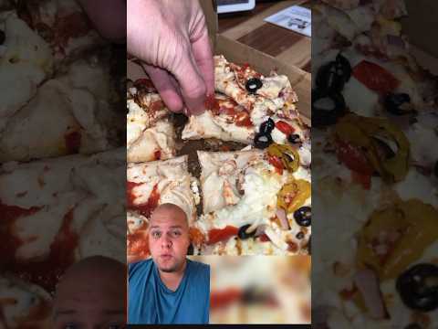 This Pizza Scam Is Crazy 🍕