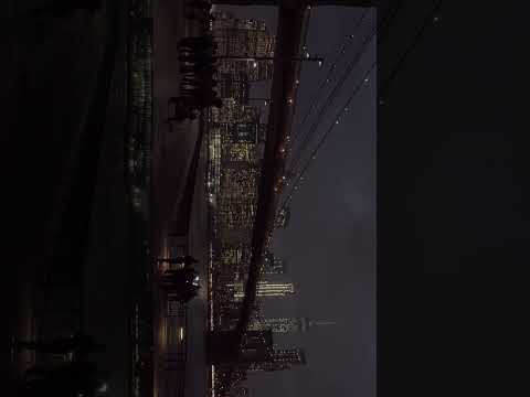 nothing beats a nighttime view and a late-night drive playlist