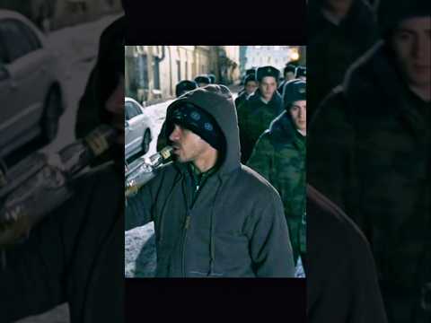 Боец в одиночку положил взвод солдат #кино #сериал #фильмы #юмор #шортс #shorts