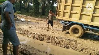 hancur jalan Rohul / solidaritas para driper Rohul 👍 (@tahuriau )