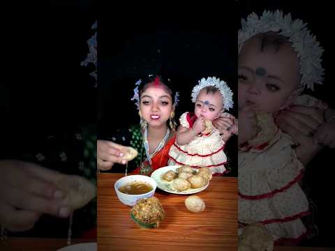 আমরা দুজন আজ সব ফুচকা খেয়ে নেবো #Shorts #panipuri #golgappa #fuchka #waitforit @MaddyEats