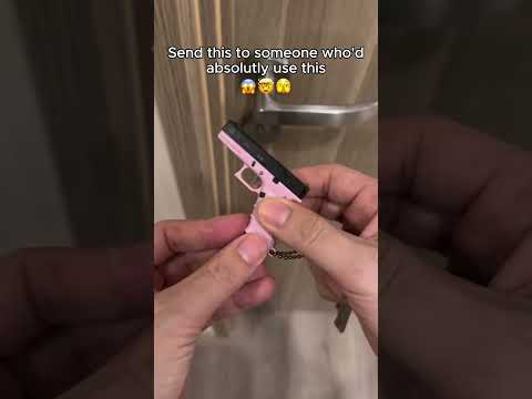 The PERFECT keychain 😭😍🔑 #viral #boys #keychain #cool #<strong>dope</strong>