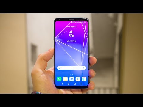 (ENGLISH) LG V30S ThinQ hands-on: LG's first AI phone