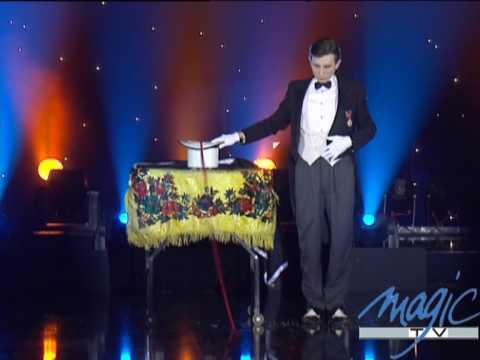 Voronin  - magie comique - LE PLUS GRAND CABARET DU MONDE