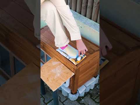 Built a cozy shelter for a stray kitten! โ๏ธ๐ฑโค๏ธ #catcare #diyshelter #petrescue