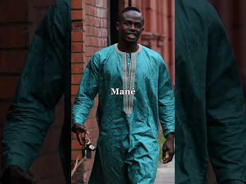 Les cinq joueurs de football qui ont perdu leurs père biologiques.