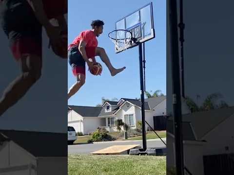 Pro Dunker Jonathan Clark Pulls of crazy Low Rim Dunk OFF VERT
