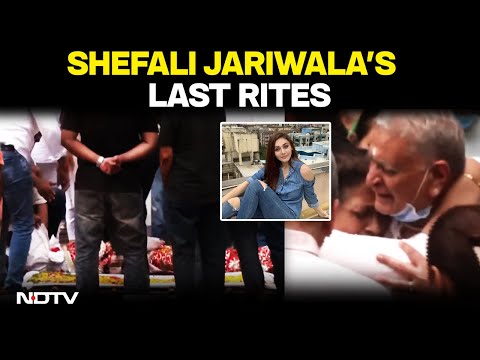 Shefali Jariwala Last Rites | Shefali Jariwala's Final Journey In Mumbai