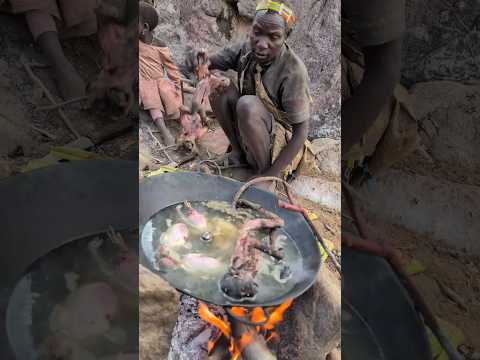 Cooking 🔪 #adventure #relaxingmusic #viral #africa #lifeisbutadream #love #wildlife