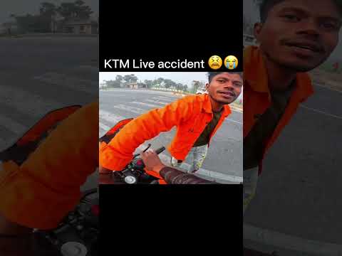 Live accident on my ktm rc200 🥹😭😫 #reels #automobile #duke390bs6 #ktmrc200 #rider #motorcycles