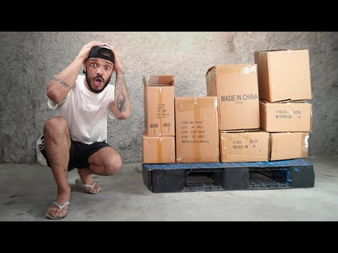 Abri um PALLET DE PRODUTOS de LEILรO