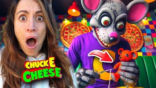 ¡ASOMBROSO!😱¡MIRA LO QUE HABIA DENTRO DEL PELUCHE DE CHUCK E. CHEESE😨