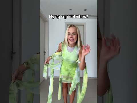 How is this a dress? 💚👗 #dress #fashion