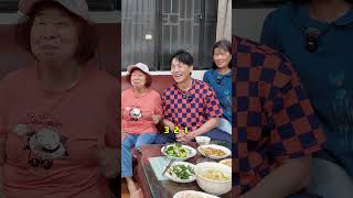 阿姨 不要嚇人啊～～ #羅時豐 #大牛比較攬 #趣你家蹭飯 #新豐黃昏市場 #shorts